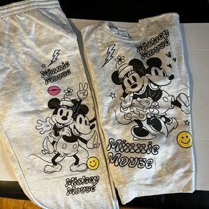 Disney Mickey & Minnie Women's Plus sweatshirt and sweatpants